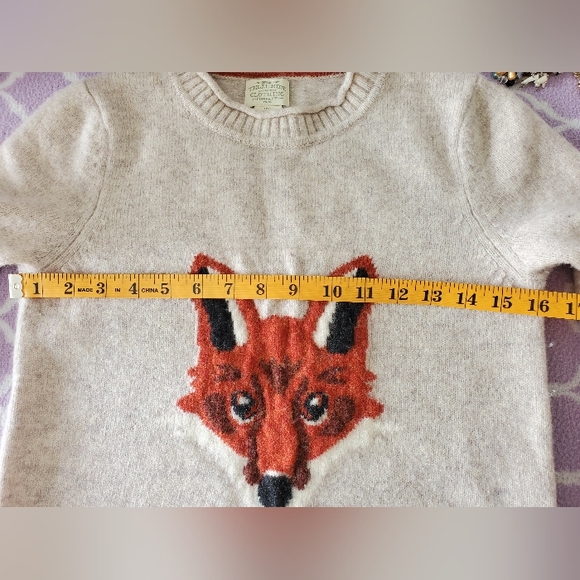 Wool Fox Sweater - Picture 6 of 9